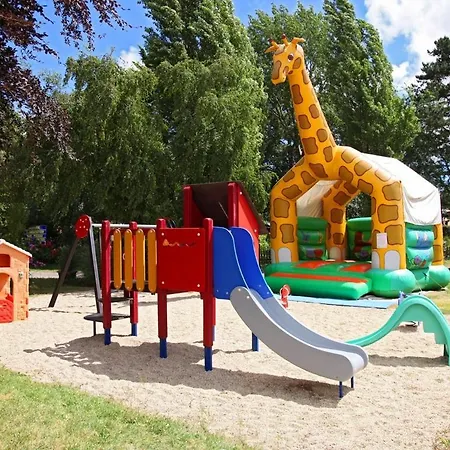 De La - 400 Metres De La 4*